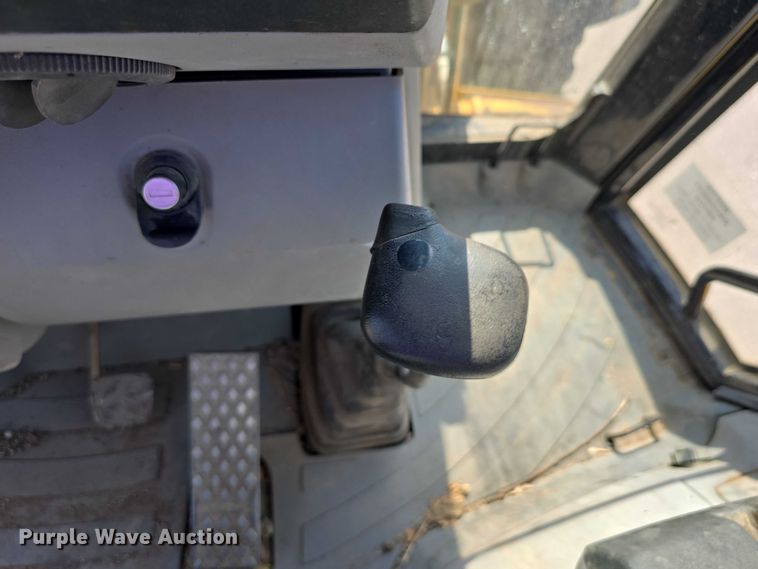 image for item DT6900 2006 Caterpillar 416E backhoe