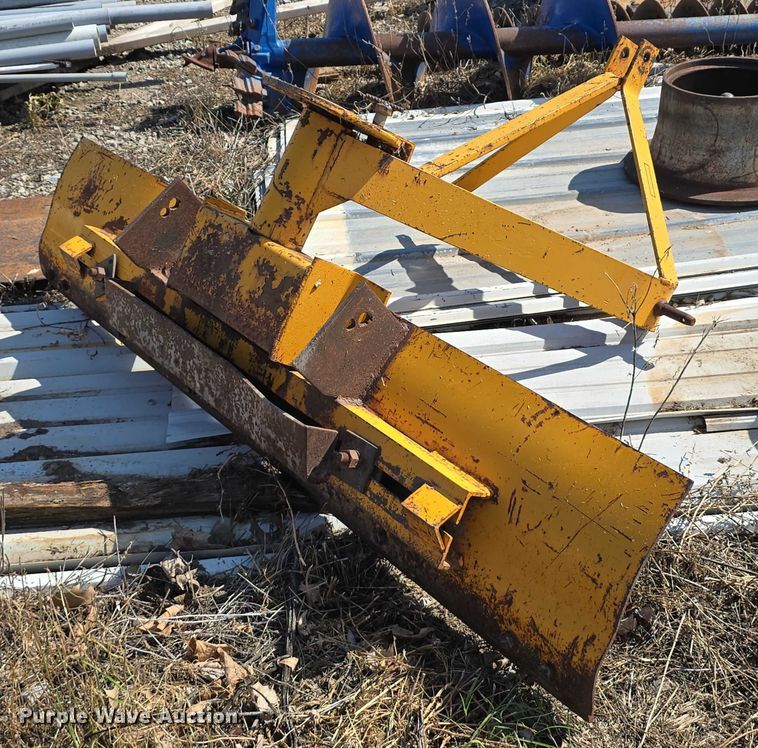 image for item DT6901 Southeast Manufacturing blade