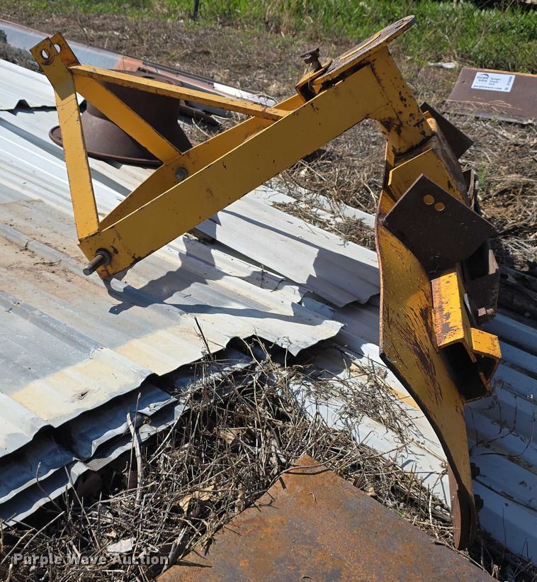 image for item DT6901 Southeast Manufacturing blade