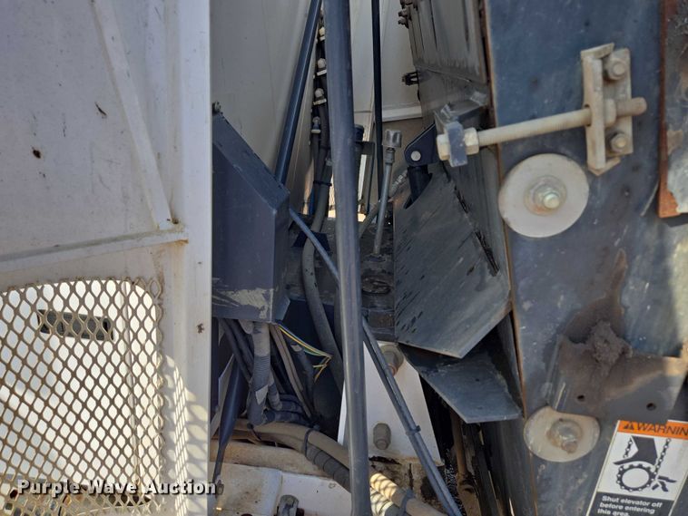 image for item DT7178 2007 Allianz Johnston 3000 street sweeper