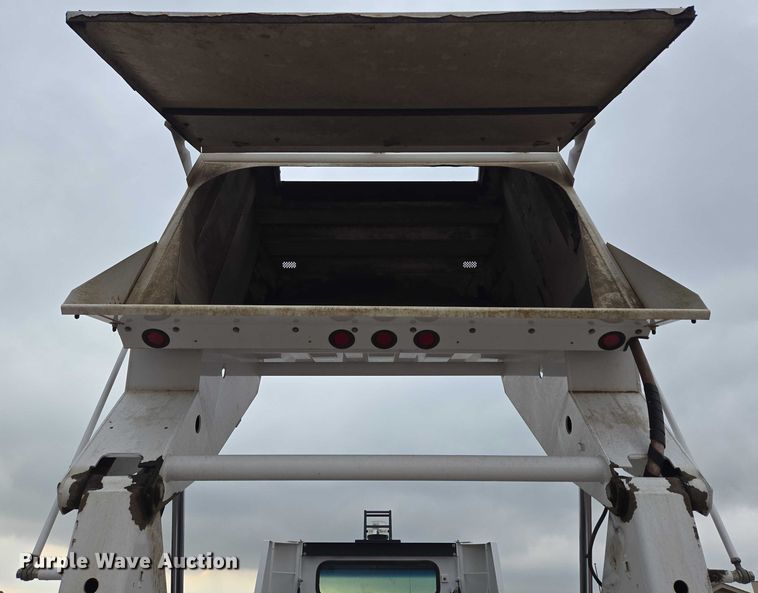 image for item DT7178 2007 Allianz Johnston 3000 street sweeper