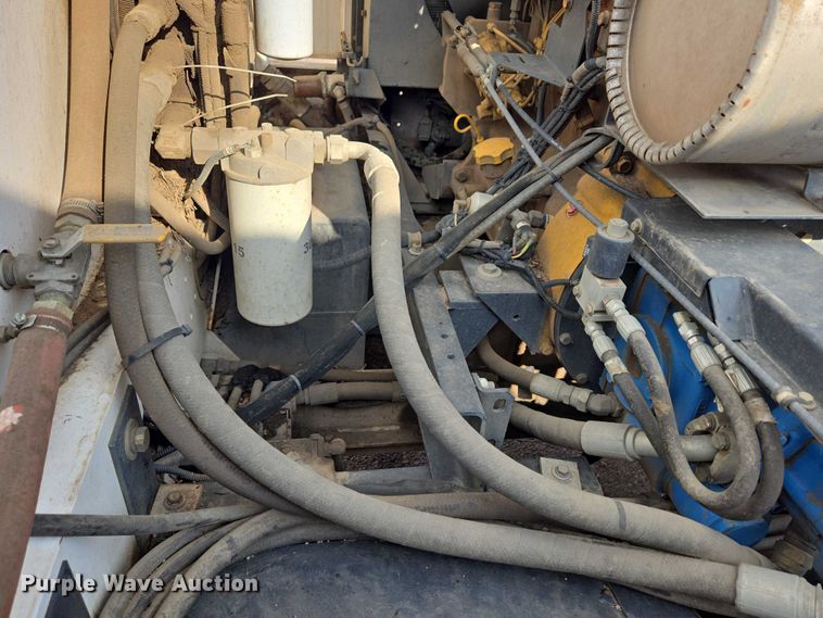 image for item DT7178 2007 Allianz Johnston 3000 street sweeper