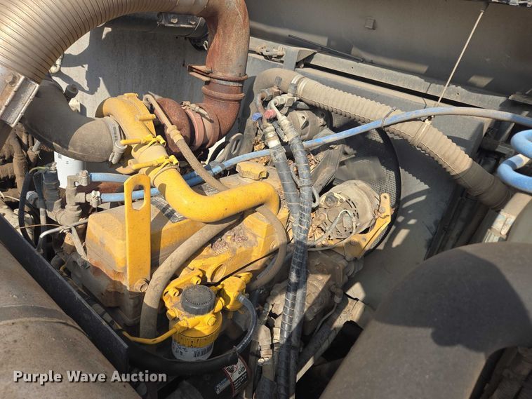 image for item DT7178 2007 Allianz Johnston 3000 street sweeper