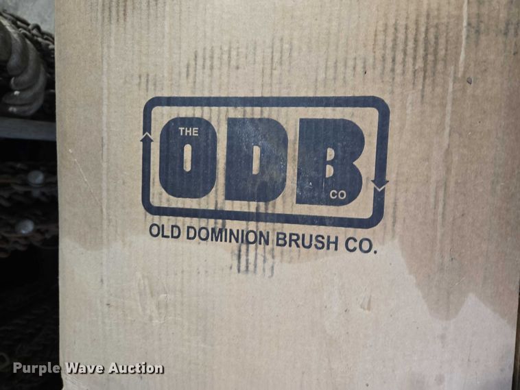 image for item DT7178 2007 Allianz Johnston 3000 street sweeper