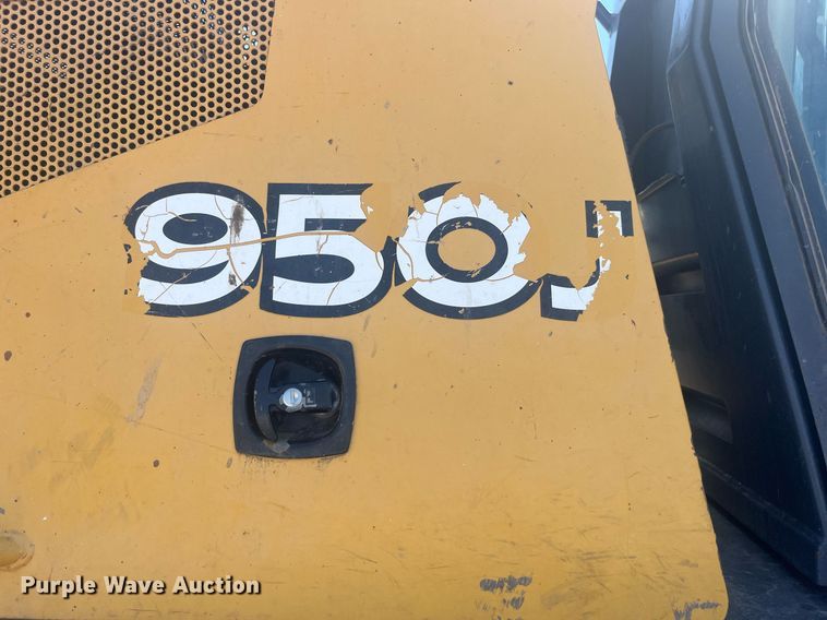 image for item DT7190 2008 John Deere 950J dozer