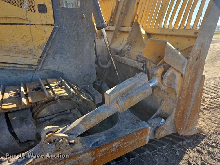 image for item DT7190 2008 John Deere 950J dozer