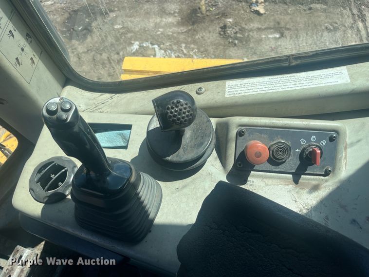 image for item DT7190 2008 John Deere 950J dozer