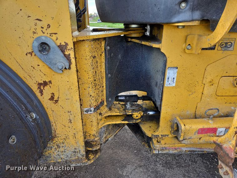 image for item DT7192 2008 John Deere 624J High Lift wheel loader