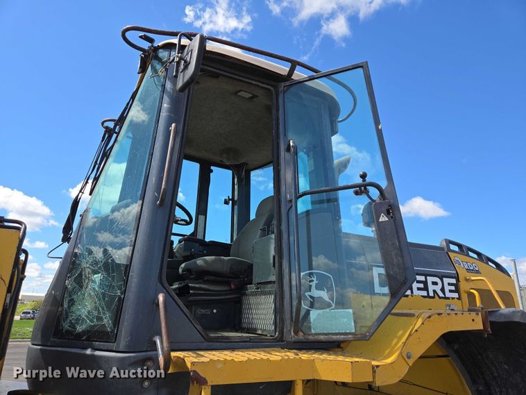 image for item DT7192 2008 John Deere 624J High Lift wheel loader