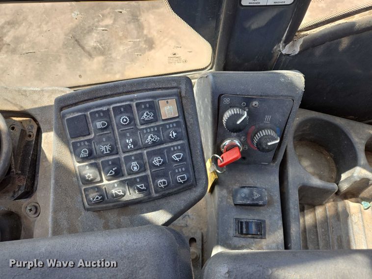 image for item DT7192 2008 John Deere 624J High Lift wheel loader