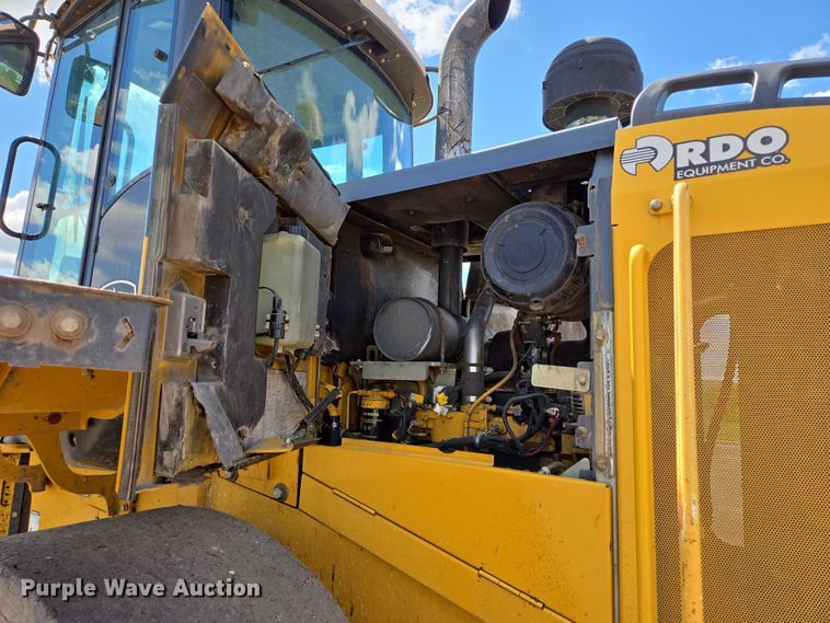 image for item DT7192 2008 John Deere 624J High Lift wheel loader