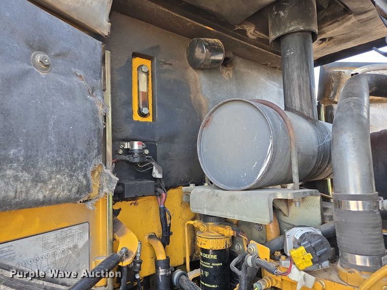 image for item DT7192 2008 John Deere 624J High Lift wheel loader