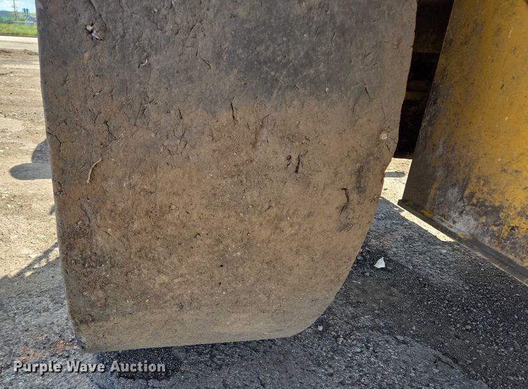 image for item DT7192 2008 John Deere 624J High Lift wheel loader