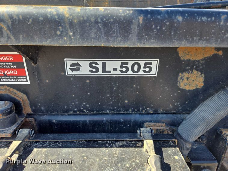 image for item DT7193 2013 Freightliner Business Class M2 roll-off container truck