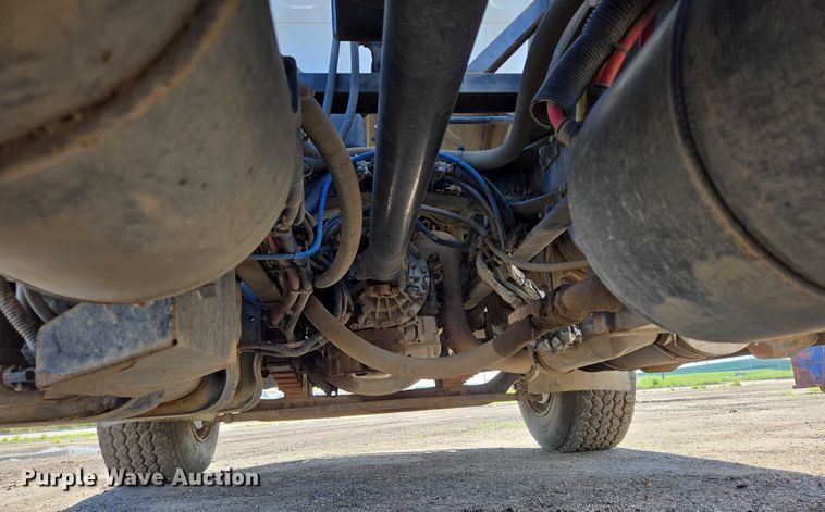 image for item DT7193 2013 Freightliner Business Class M2 roll-off container truck