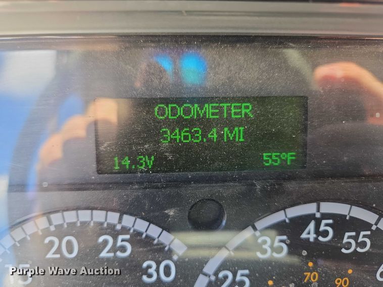 image for item DT7193 2013 Freightliner Business Class M2 roll-off container truck