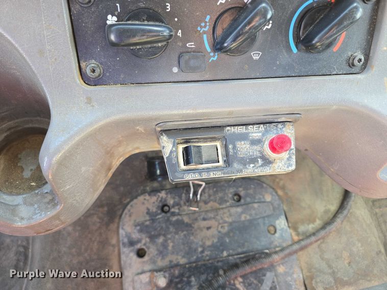 image for item DT7193 2013 Freightliner Business Class M2 roll-off container truck