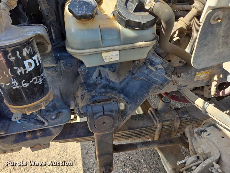 image for item DT7193 2013 Freightliner Business Class M2 roll-off container truck