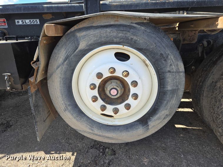 image for item DT7193 2013 Freightliner Business Class M2 roll-off container truck