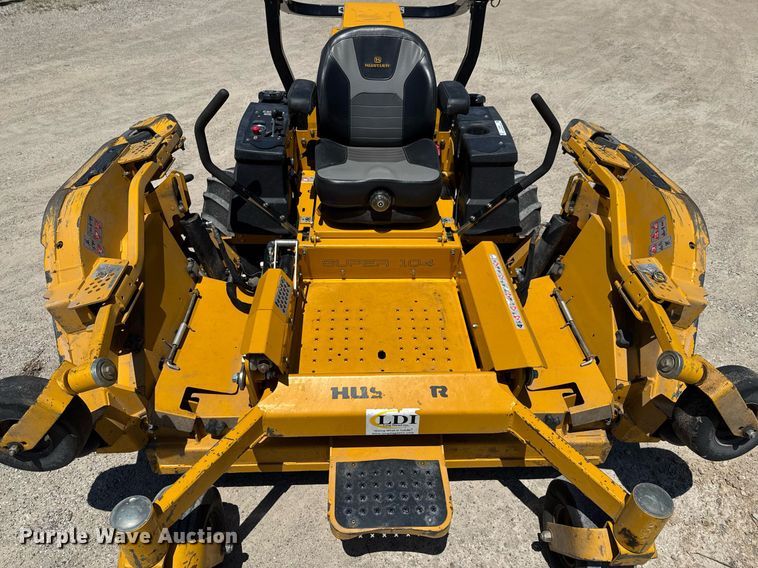 image for item DU9030 2019 Hustler Super 104 ZTR lawn mower