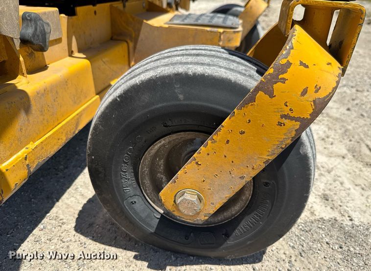 image for item DU9030 2019 Hustler Super 104 ZTR lawn mower