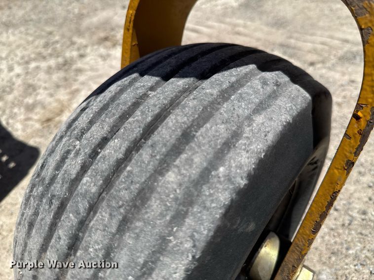 image for item DU9030 2019 Hustler Super 104 ZTR lawn mower