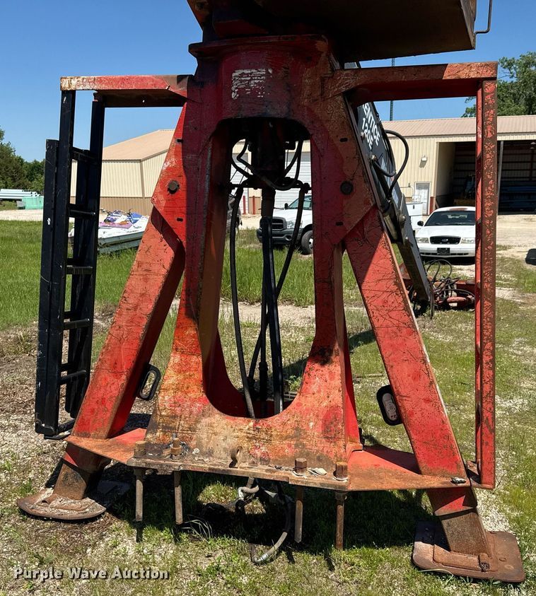 image for item DU9038 Prentice 120E log loader