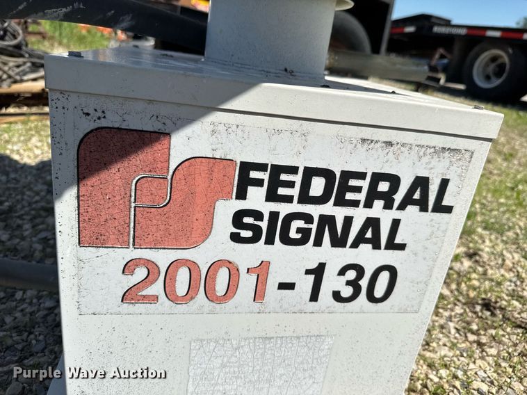 image for item DU9107 Federal Signal Corporation 2001-130 warning siren