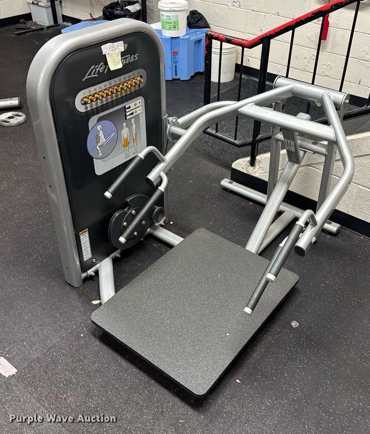 image for item DU9150 Life Fitness exercise equipment