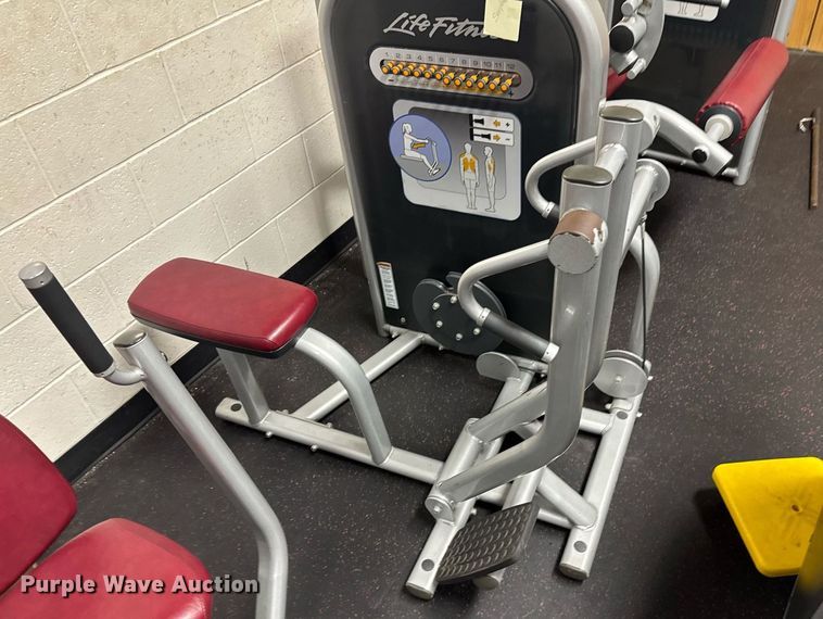 image for item DU9150 Life Fitness exercise equipment