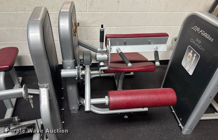 image for item DU9150 Life Fitness exercise equipment