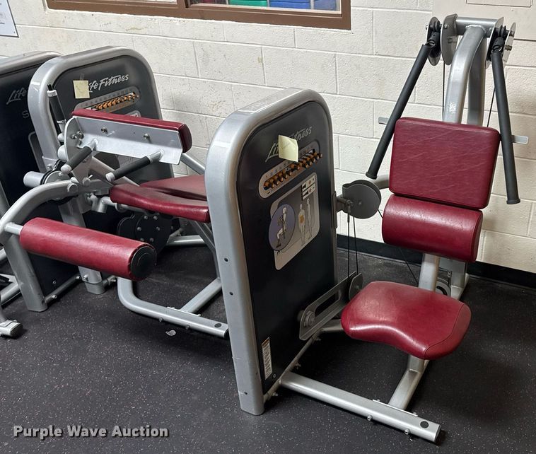 image for item DU9150 Life Fitness exercise equipment