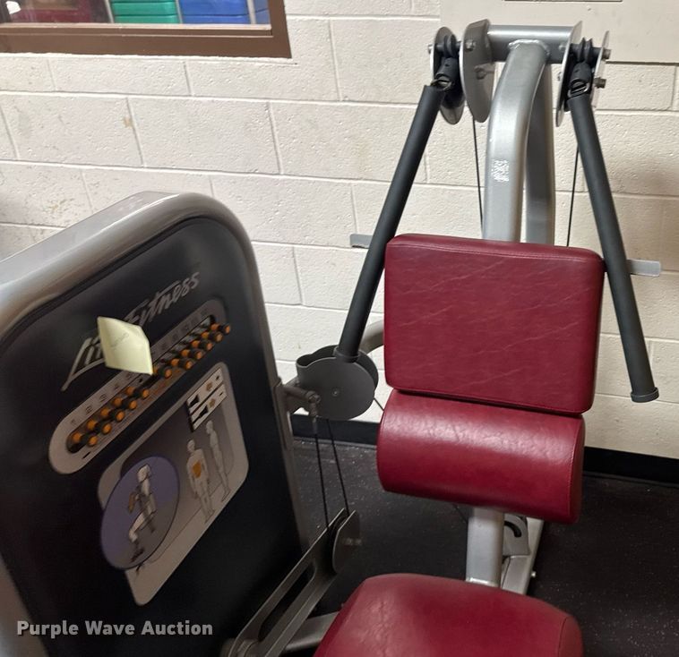 image for item DU9150 Life Fitness exercise equipment