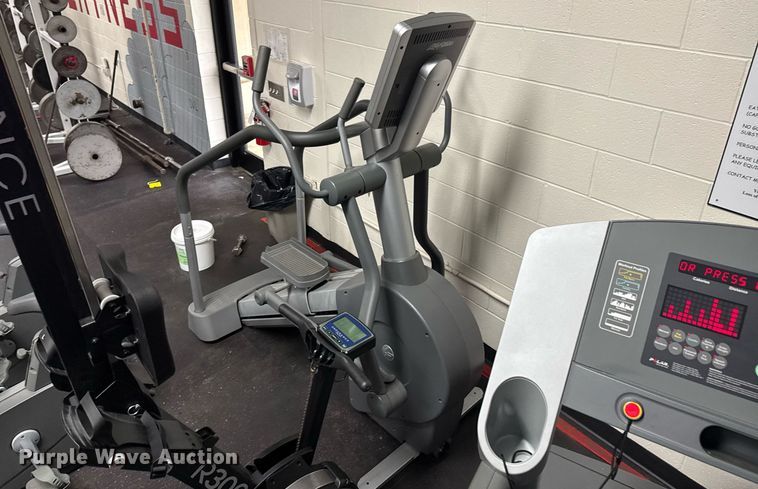 image for item DU9150 Life Fitness exercise equipment