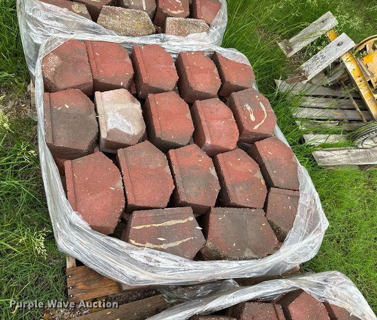 image for item DU9154 fencing materials