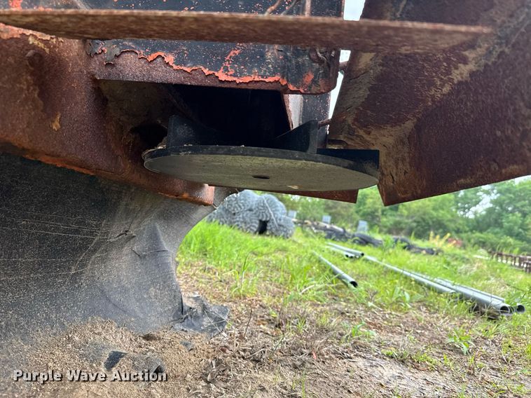 image for item DU9155 Swenson spreader