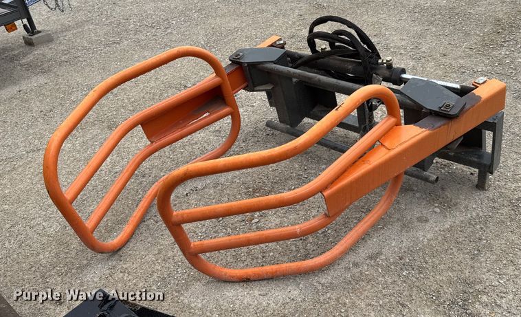 image for item DU9171 FHM BG130-A skid steer bale grabber