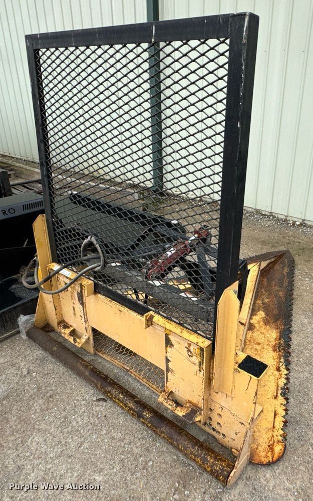 image for item DU9173 Roothog skid steer tree saw