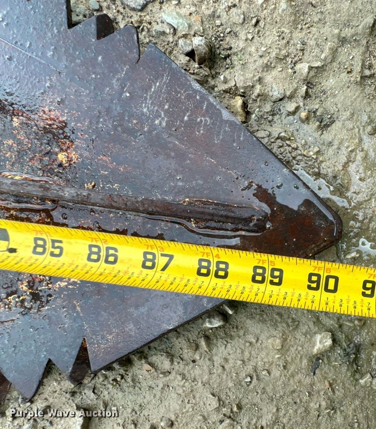 image for item DU9173 Roothog skid steer tree saw