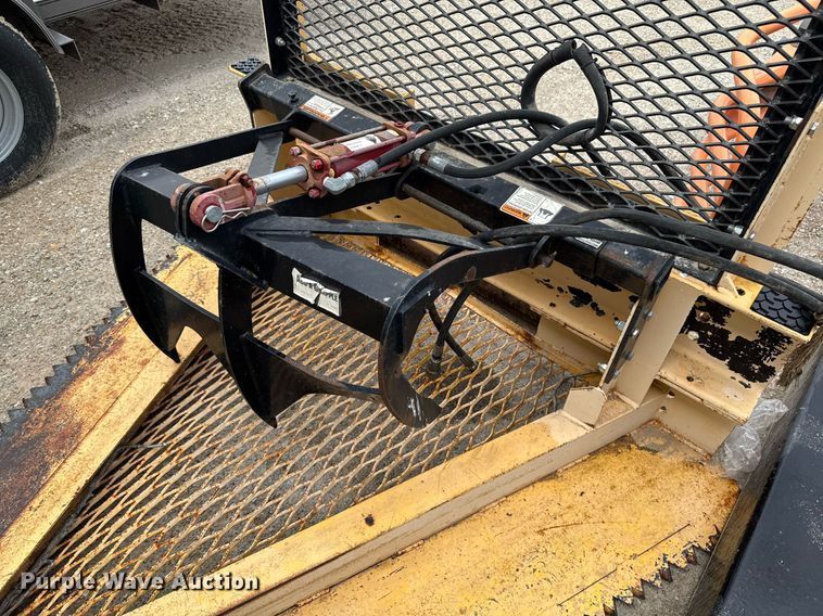 image for item DU9173 Roothog skid steer tree saw