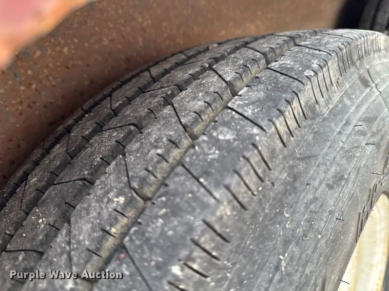 image for item DU9174 2005 Wild Cat equipment trailer