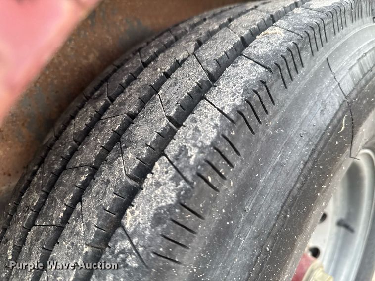 image for item DU9174 2005 Wild Cat equipment trailer