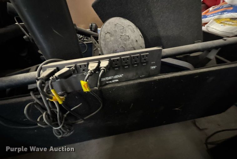 image for item DU9176 (6) Creative Acoustics speakers