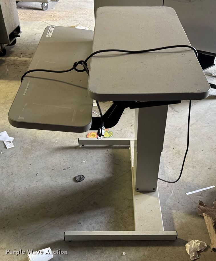 image for item DU9182 (2) Ritter 204 examination tables