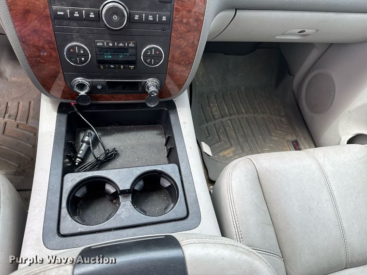 image for item DU9188 2008 Chevrolet Silverado 2500HD LTZ Crew Cab pickup truck