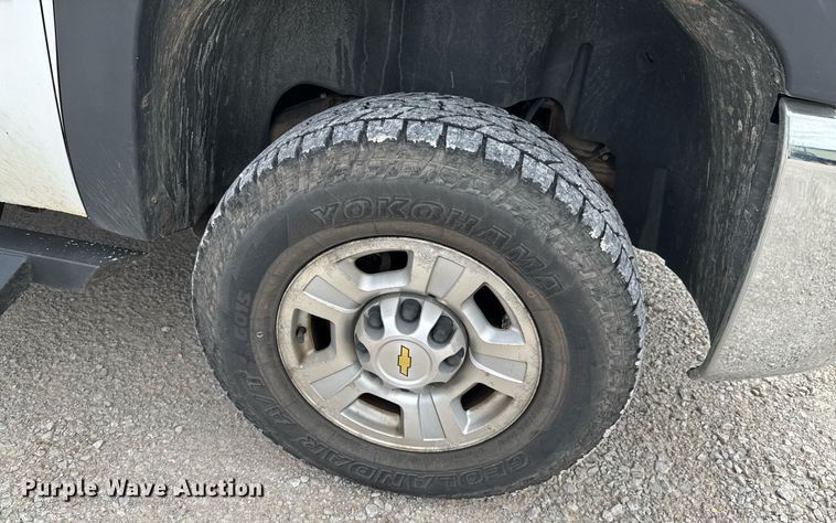 image for item DU9188 2008 Chevrolet Silverado 2500HD LTZ Crew Cab pickup truck