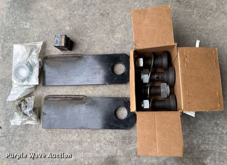 image for item DU9752 John Deere 6145M MFWD tractor