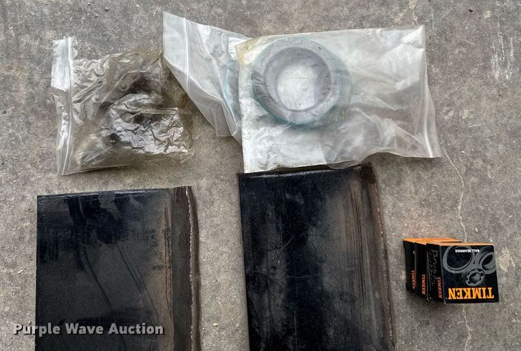 image for item DU9752 John Deere 6145M MFWD tractor