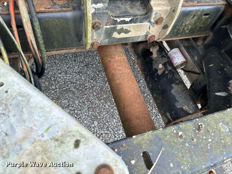 image for item DU9755 1988 Kenworth T60 semi truck