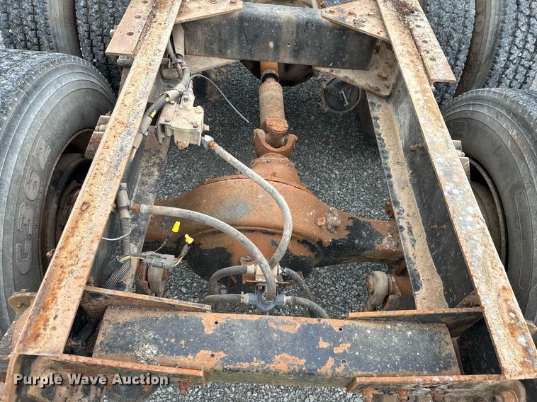 image for item DU9755 1988 Kenworth T60 semi truck